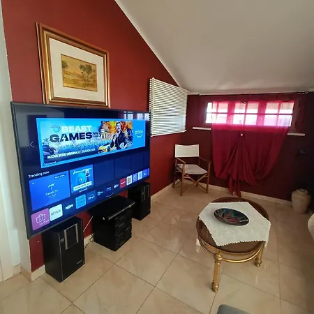Domus Rosada Apartment *